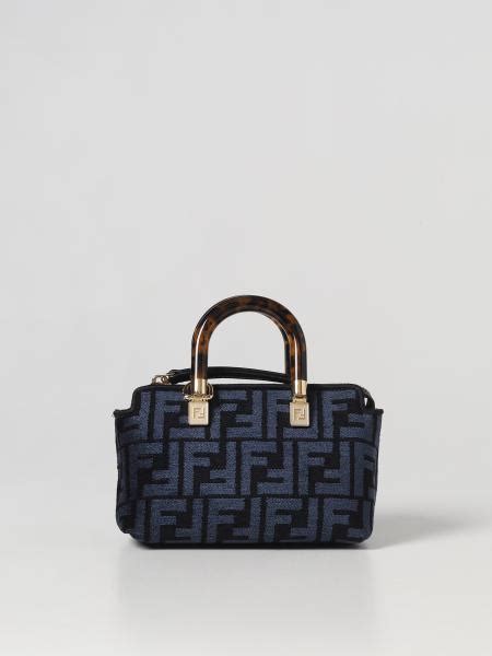 borsa fendi piccola manici pattern differenti|Borse mini da donna di FENDI .